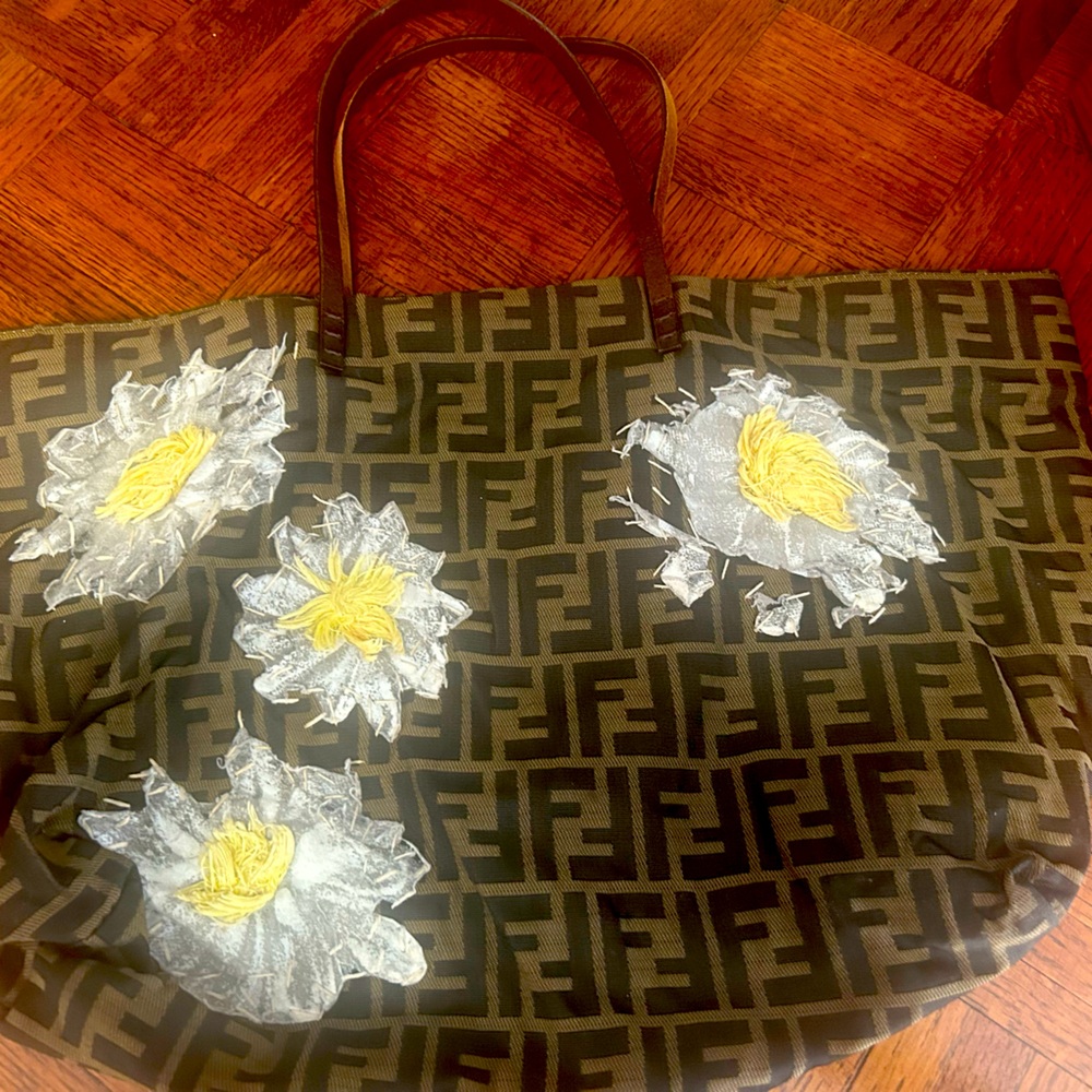 Fendi Daisy Bag